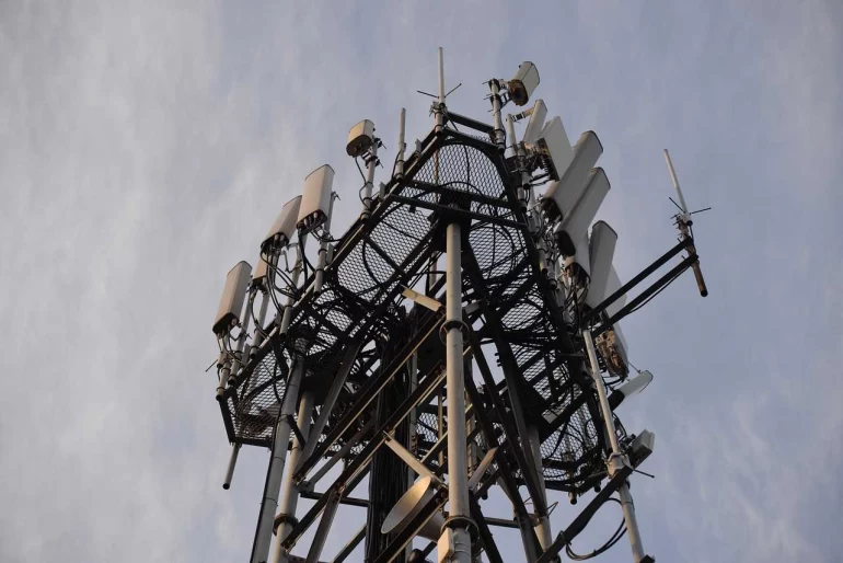 Enregistrer un programme avec la SFR Box 8 : mode d’emploi complet