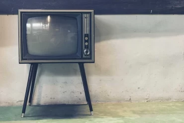 Activer Netflix sur Freebox Ultra : guide complet et astuces